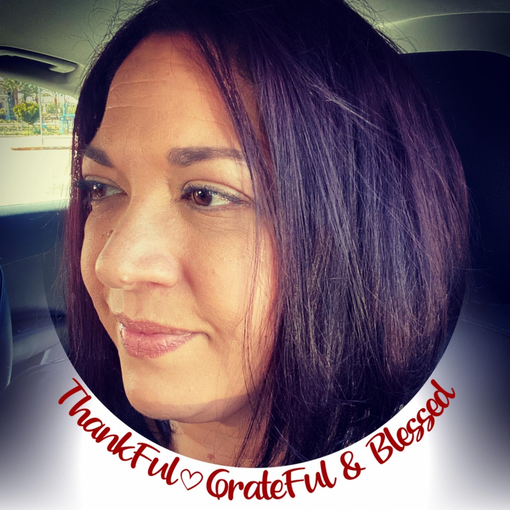 Meet your Posher, Claudia